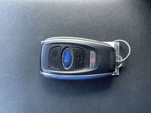 Certified 2025 Subaru Forester Premium AWD/4WD image 41