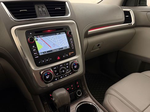 Used 2015 GMC Acadia SLT w/ Open Road Package AWD/4WD image 17