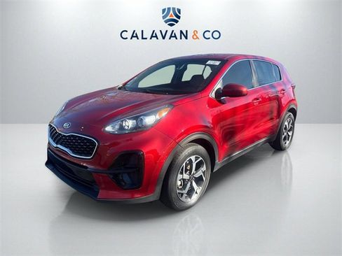 Used 2022 Kia Sportage LX image 3