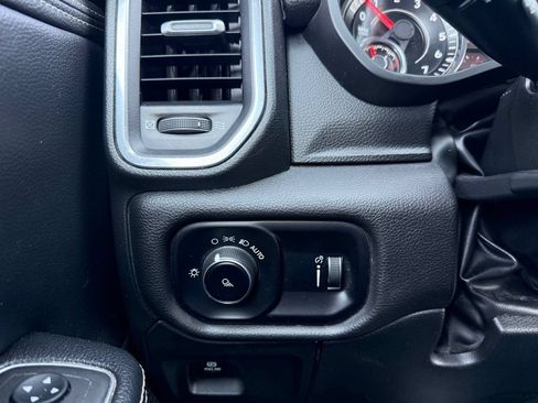Used 2024 RAM 1500 Laramie RWD image 16