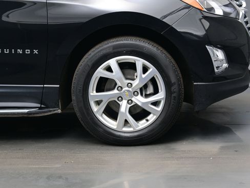 Used 2020 Chevrolet Equinox Premier image 9