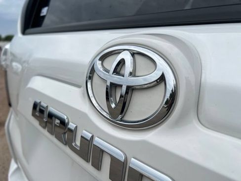 Used 2023 Toyota 4Runner SR5 Premium w/ SR5 Premium Package AWD/4WD image 13