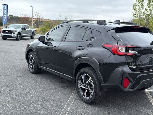 Used 2025 Subaru Crosstrek 2.0i Premium AWD/4WD image 9