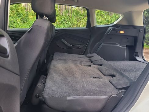 Used 2015 Ford Escape S FWD image 20