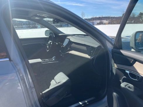 New 2026 Volvo XC90 B6 Plus w/ Protection Package image 9