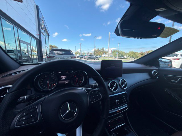 Used 2019 Mercedes-Benz GLA 250 4MATIC image 26
