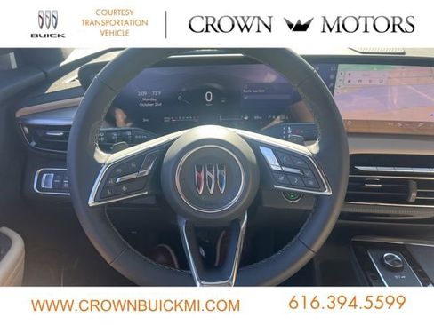 Used 2025 Buick Enclave Preferred w/ LPO, Floor Liner Package image 21