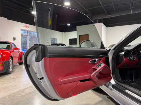 Used 2019 Porsche 911 Carrera 4 GTS AWD/4WD image 40