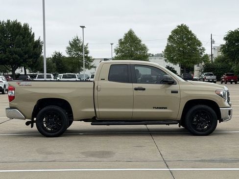 Used 2020 Toyota Tundra SR5 AWD/4WD image 3
