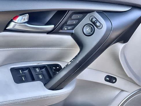Used 2013 Acura TL w/ Technology Package FWD image 30