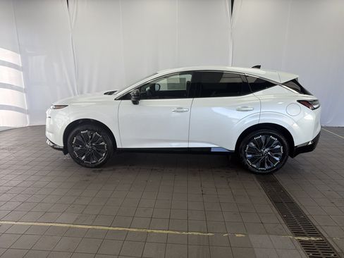 Used 2026 Nissan Murano Platinum image 8