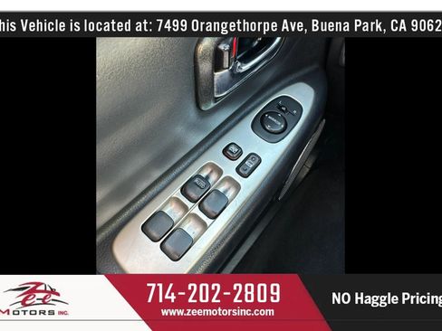 Used 2004 Lexus IS 300 RWD image 36