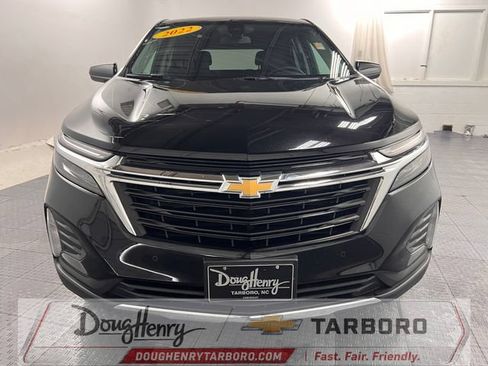 Used 2022 Chevrolet Equinox LT FWD image 2
