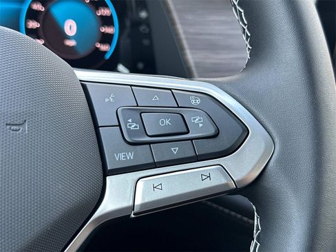 New 2025 Volkswagen Atlas SEL image 16