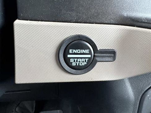 Used 2022 Ford Bronco Big Bend image 36