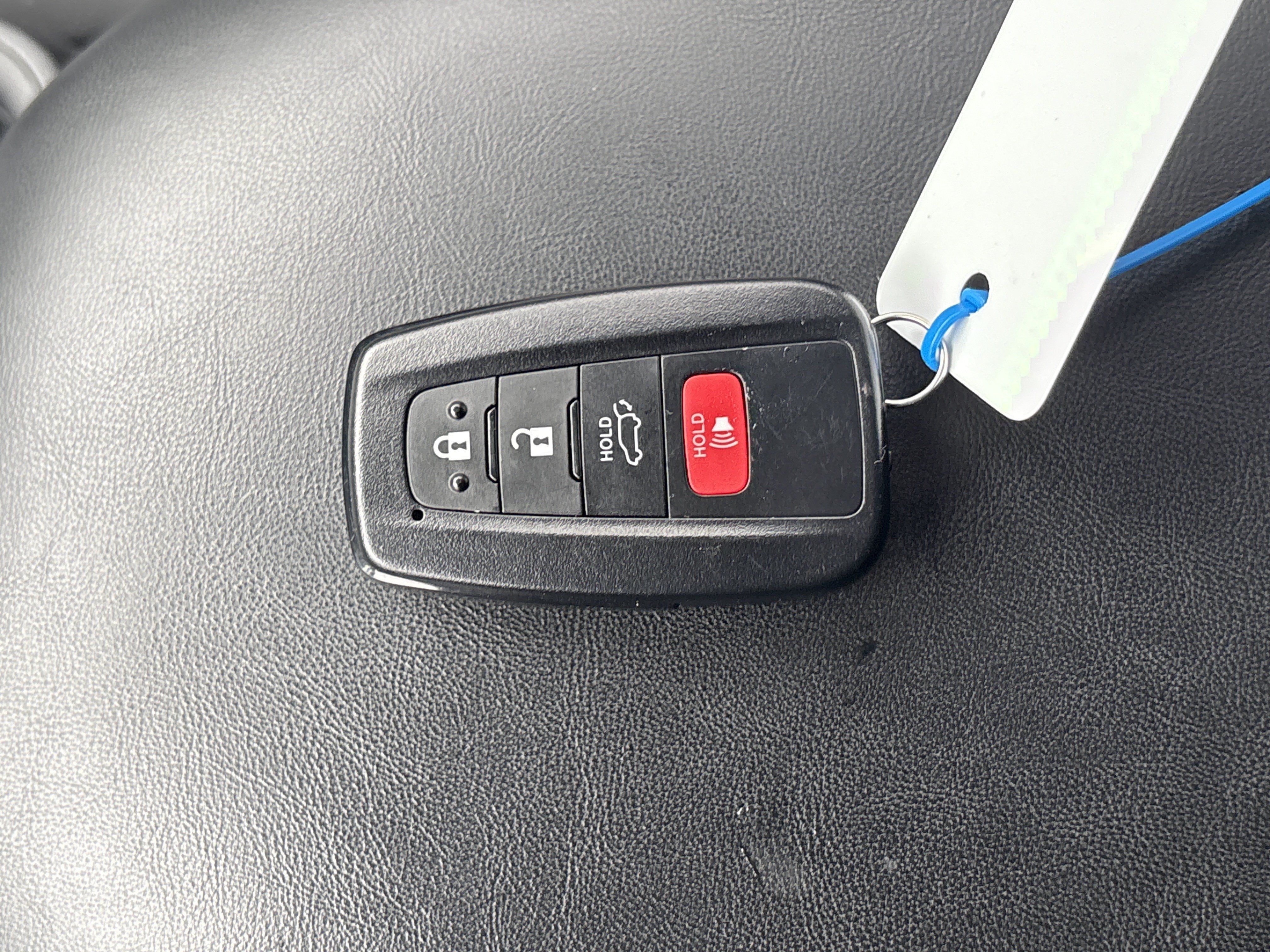 Used 2025 Toyota RAV4 XLE w/ Convenience Package AWD/4WD image 36