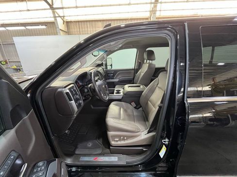 Used 2019 Chevrolet Silverado 2500 LTZ w/ Duramax Plus Package image 15