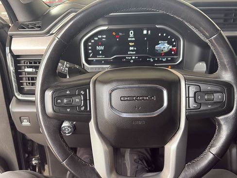 Used 2022 GMC Sierra 1500 Denali image 16