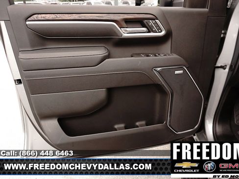 New 2025 GMC Sierra 2500 SLT w/ Texas SLT Premium Package image 37