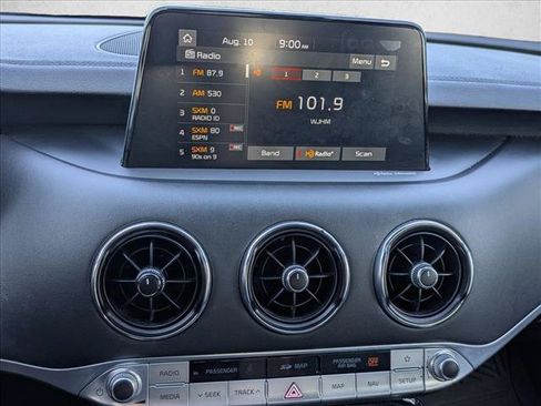 Used 2021 Kia Stinger GT1 RWD image 12