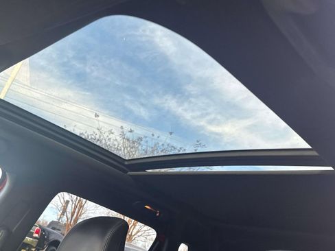 Used 2023 Jeep Compass Latitude w/ Sun and Sound Group image 25