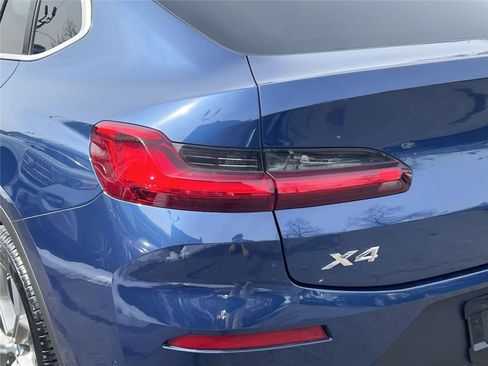Used 2023 BMW X4 xDrive30i w/ Parking Assistance Package image 11