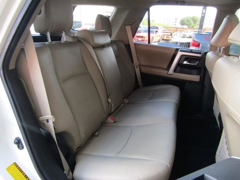 Used 2016 Toyota 4Runner Limited image 13