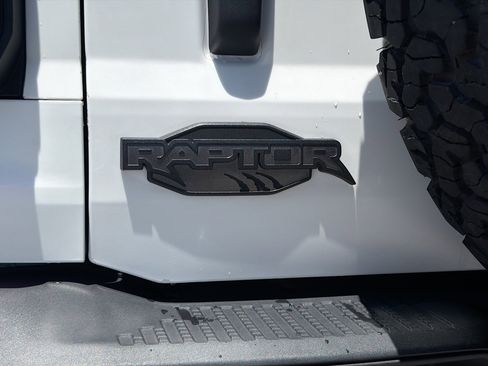 Used 2022 Ford Bronco Raptor AWD/4WD image 11