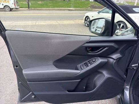 Used 2024 Subaru Crosstrek 2.0i Premium image 14