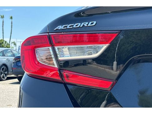 Used 2022 Honda Accord EX-L image 47