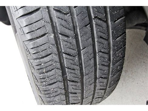 Used 2019 Ford Escape S image 31