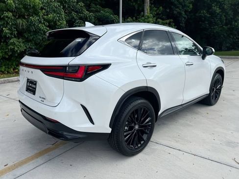 Certified 2022 Lexus NX 350 AWD w/ Vision Package image 7