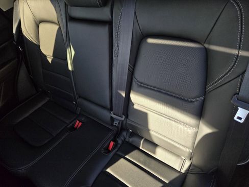 New 2025 MAZDA CX-5 AWD 2.5 S w/ Preferred Package image 13