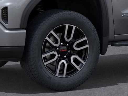 New 2026 GMC Sierra 1500 AT4 w/ AT4 Premium Package AWD/4WD image 9