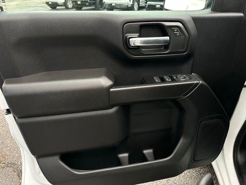 Used 2024 Chevrolet Silverado 1500 Custom w/ Turbomax Blackout Package AWD/4WD image 11
