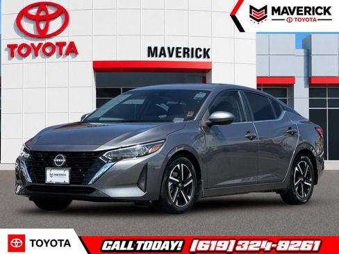Used 2025 Nissan Sentra SV FWD image 1