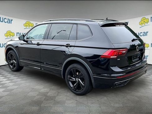Used 2024 Volkswagen Tiguan SE R-Line AWD/4WD image 5
