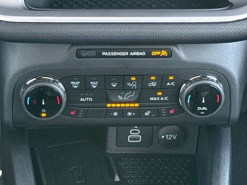 Used 2023 Ford Bronco Sport Outer Banks w/ Tech Package AWD/4WD image 19