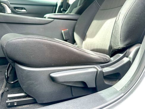 Used 2022 Nissan Sentra SV image 14