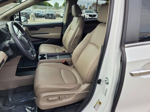 Used 2022 Honda Odyssey EX-L image 10