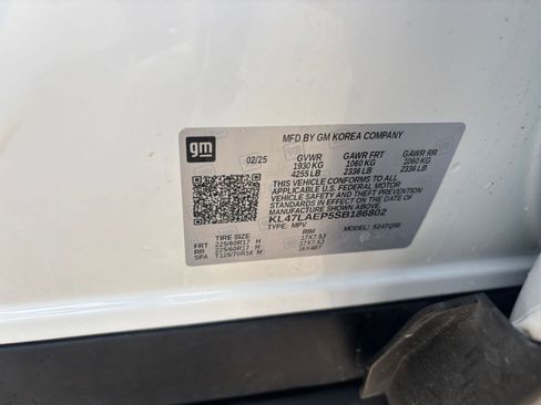 Used 2025 Buick Envista Preferred image 27