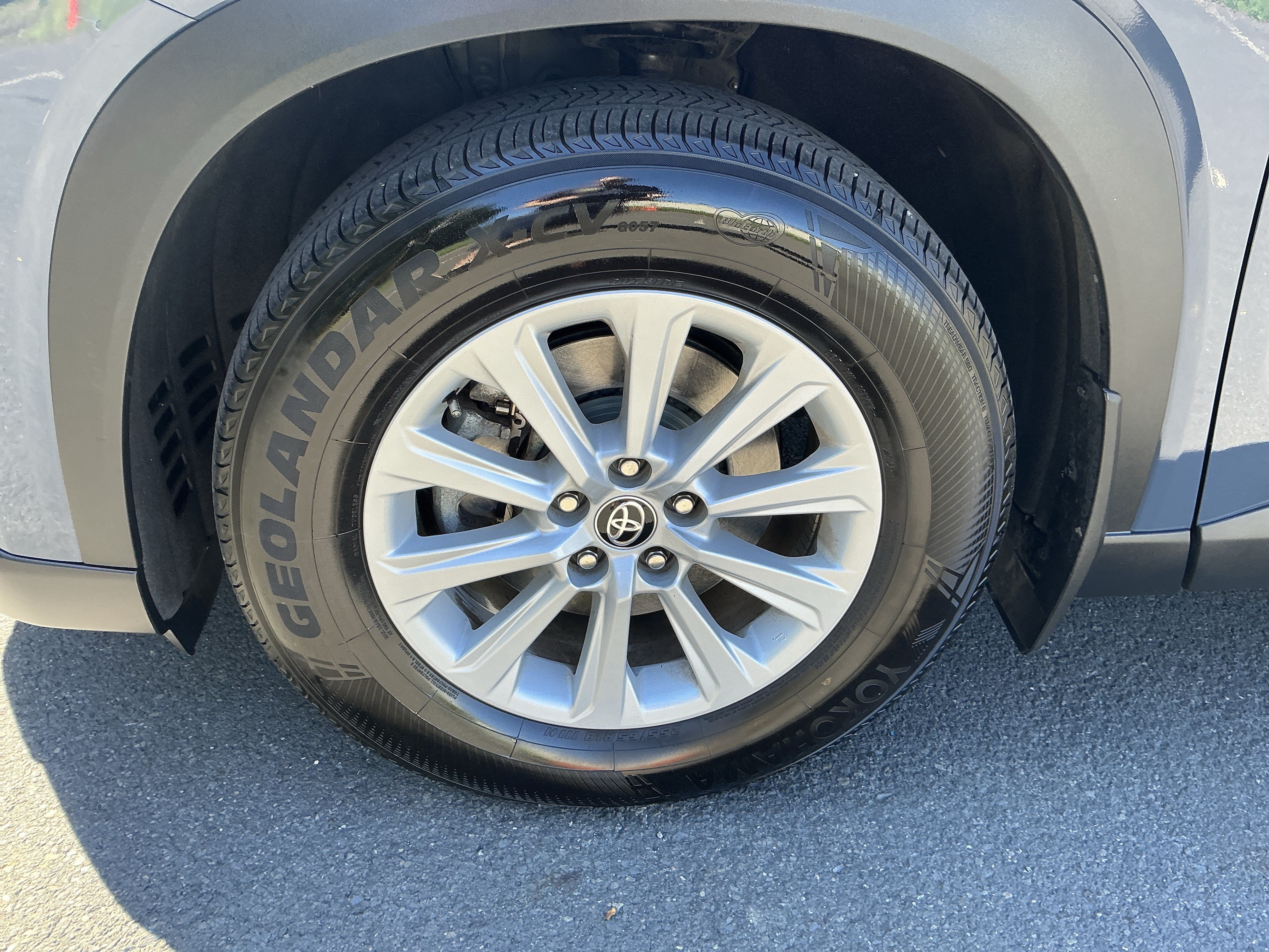 Used 2024 Toyota Grand Highlander AWD image 9
