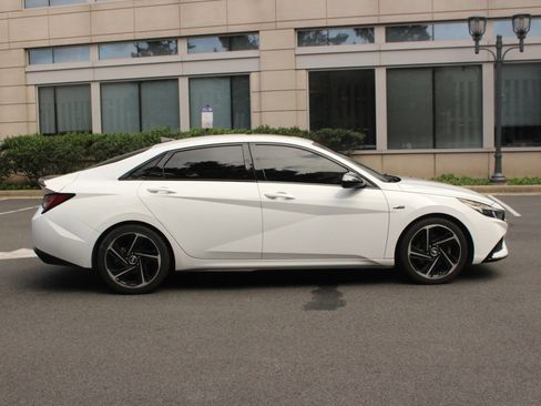 Used 2021 Hyundai Elantra N Line FWD image 6