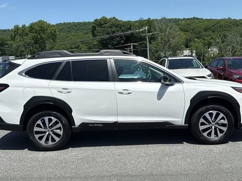 Certified 2024 Subaru Outback Premium w/ Popular Package #1 AWD/4WD image 5