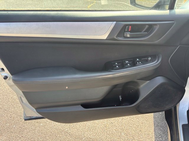 Used 2015 Subaru Outback 2.5i AWD/4WD image 14