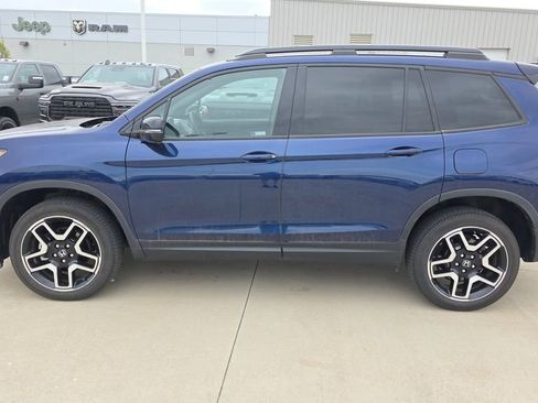 Certified 2023 Honda Passport Elite image 2