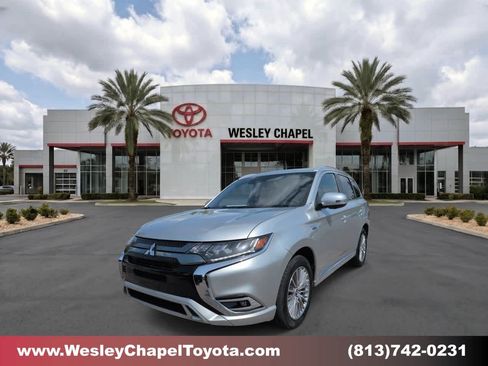 Used 2020 Mitsubishi Outlander GT AWD/4WD image 1