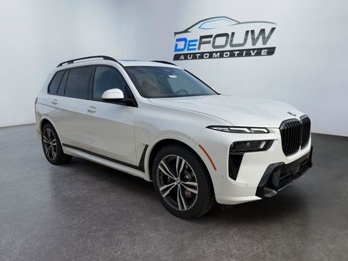 New 2026 BMW X7 xDrive40i w/ M Sport Package image 9