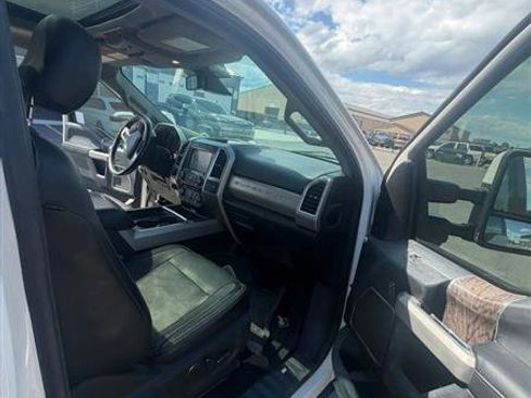 Used 2018 Ford F350 Lariat w/ Lariat Ultimate Package AWD/4WD image 12