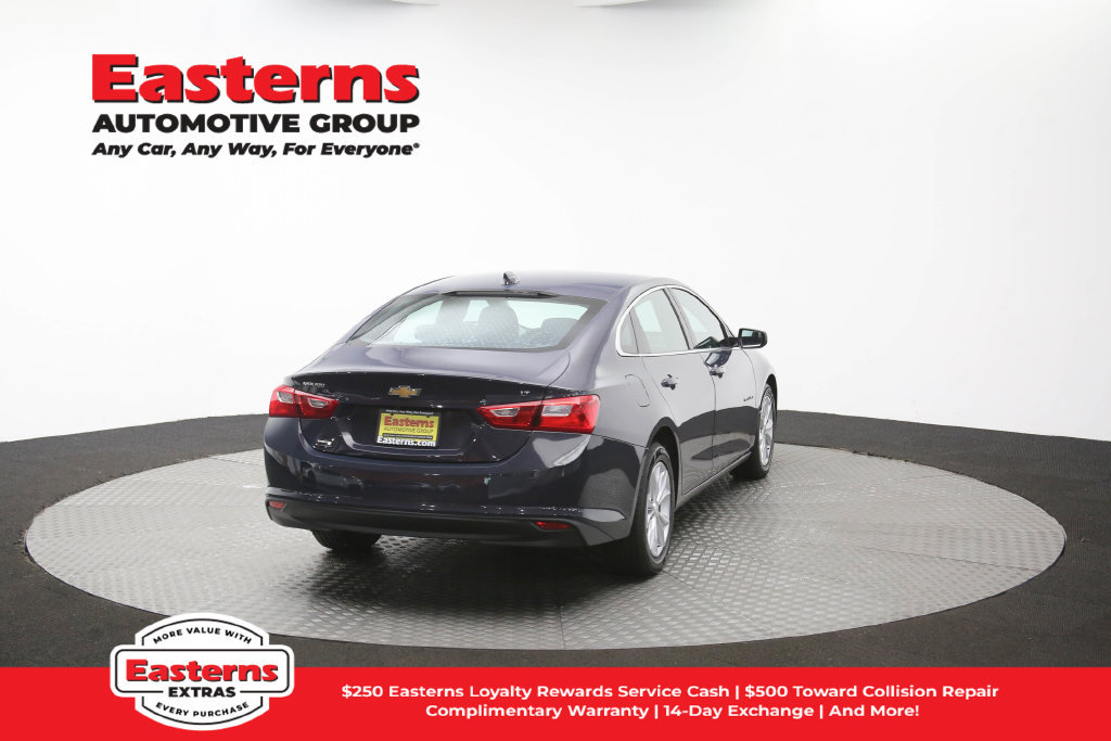 Used 2025 Chevrolet Malibu LT FWD image 39